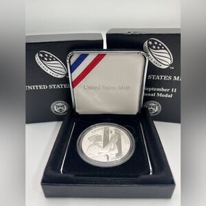2011 September 11th National Medal - Boxed Gift Pure silver .999%